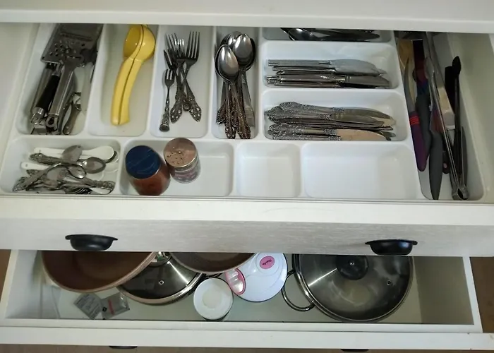 Duplex In Bitez Opposite Aktur, #38 ヴィラ *